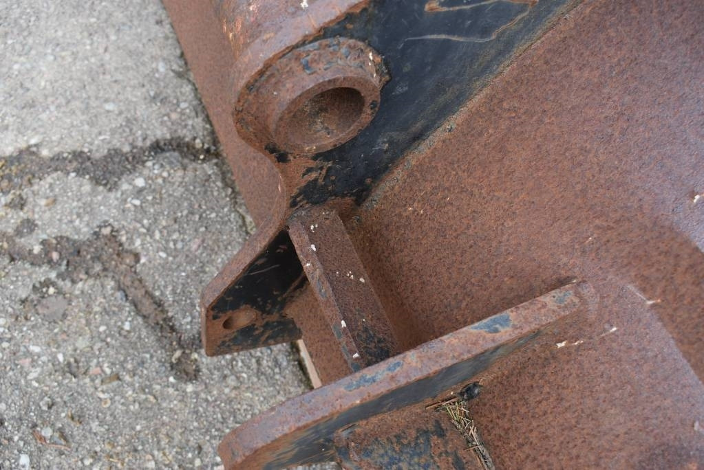 Kanál - Építőipari gépek Łyżki do ładowarki CAT , JCB, CASE, SCORPION,KRAME: 10 kép.