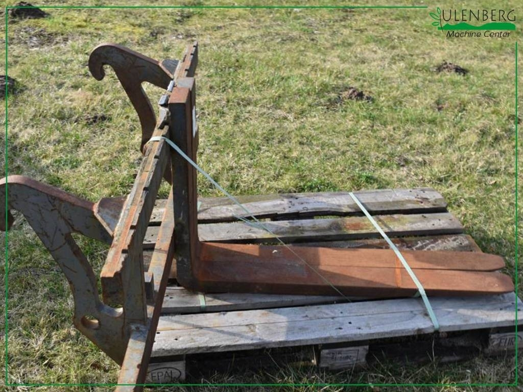 Widły do ładowarki Volvo ,cat, case, kramer - Raklapvilla - Építőipari gépek: 1 kép. Widły do ładowarki Volvo ,cat, case, kramer - Raklapvilla - Építőipari gépek: 1 kép.