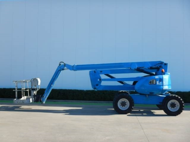 Manitou 200ATJ - Személyemelő: 1 kép. Manitou 200ATJ - Személyemelő: 1 kép.