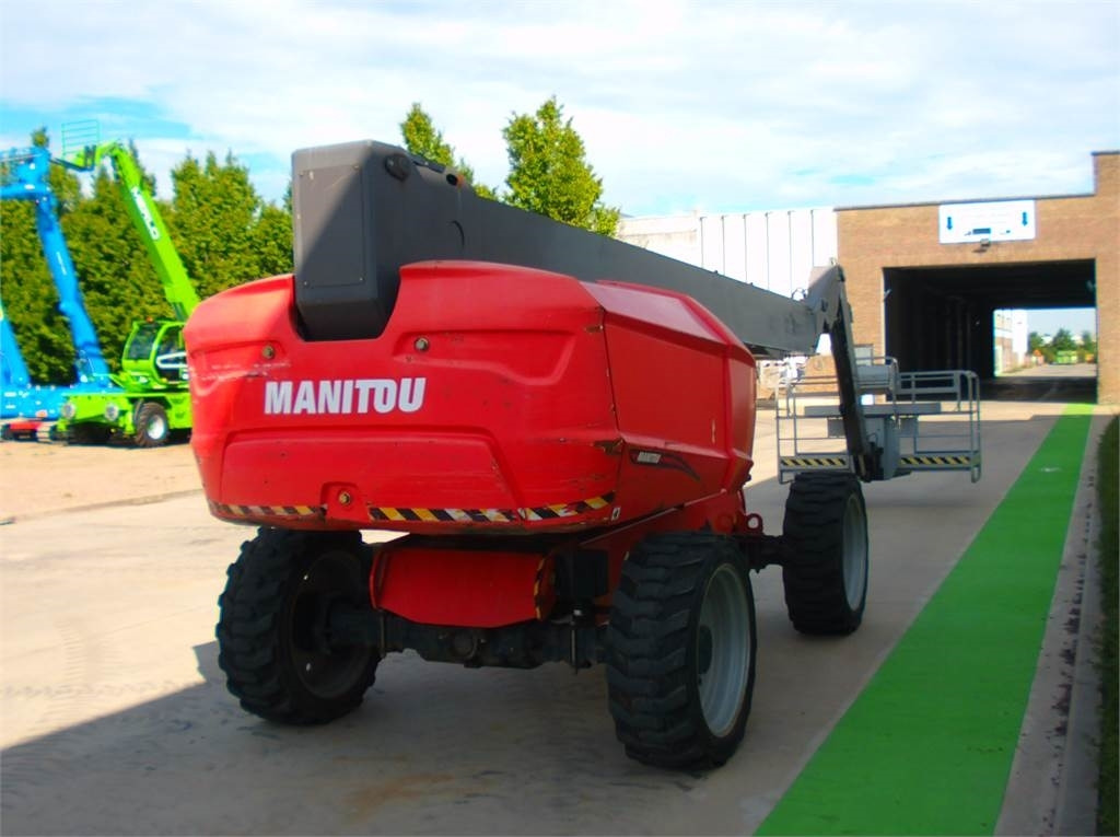 Manitou 280TJ - Teleszkópos emelő: 4 kép. Manitou 280TJ - Teleszkópos emelő: 4 kép.