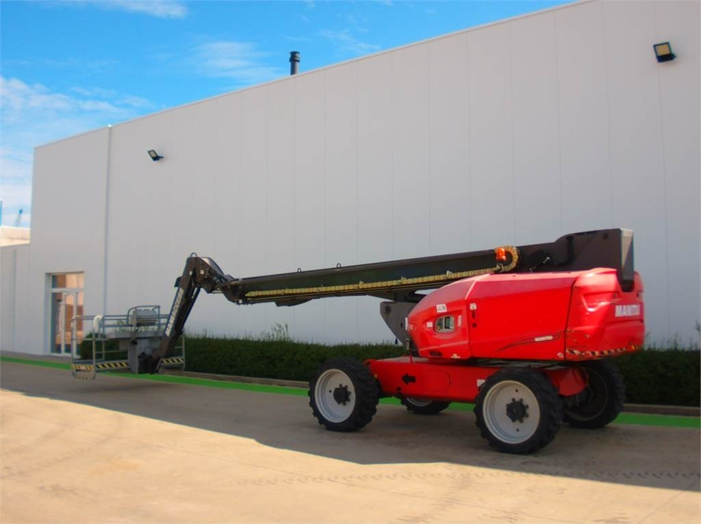 Manitou 280TJ - Teleszkópos emelő: 3 kép. Manitou 280TJ - Teleszkópos emelő: 3 kép.