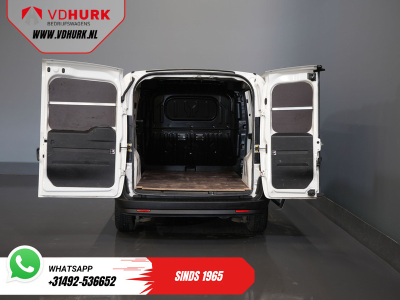 Fiat Dobló Cargo 1.3 MJ BPM VRIJ! 7x Voorraad NL Auto/ Airco/ Bluetooth/ Betimmering - Kis furgon: 5 kép. Fiat Dobló Cargo 1.3 MJ BPM VRIJ! 7x Voorraad NL Auto/ Airco/ Bluetooth/ Betimmering - Kis furgon: 5 kép.