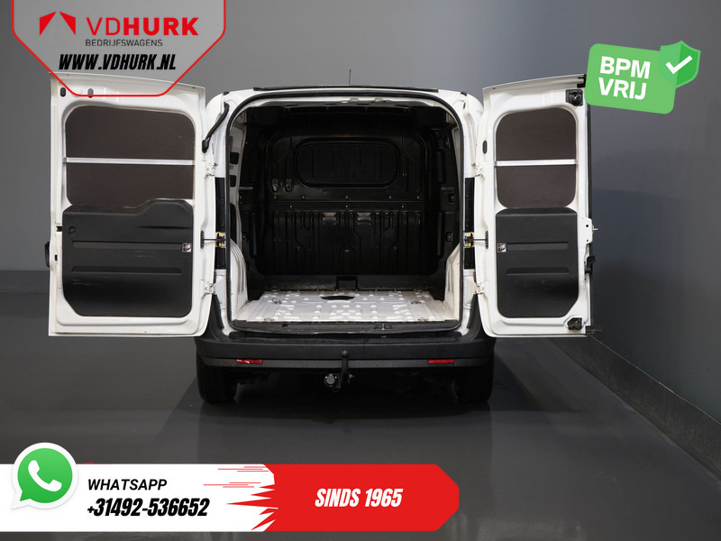 Fiat Dobló Cargo 1.3 MJ BPM VRIJ! (DEMO) NL Auto/ Airco/ Bluetooth/ Betimmering/ Trekhaak - Kis furgon: 5 kép. Fiat Dobló Cargo 1.3 MJ BPM VRIJ! (DEMO) NL Auto/ Airco/ Bluetooth/ Betimmering/ Trekhaak - Kis furgon: 5 kép.