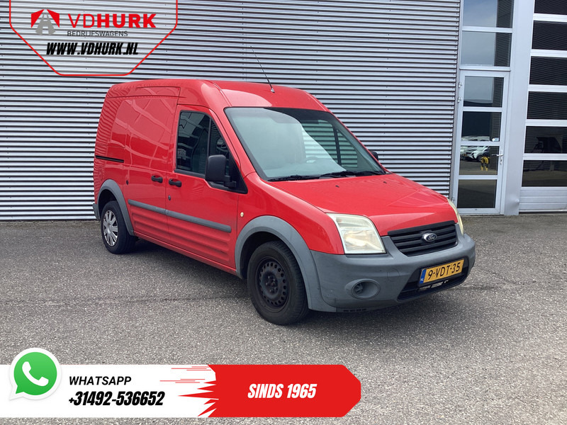 Ford Transit Connect 1.8 TDCi 90 pk EXPORT ONLY MARGE Rijdt goed/ Trekhaak/ Radio - Kis furgon: 1 kép. Ford Transit Connect 1.8 TDCi 90 pk EXPORT ONLY MARGE Rijdt goed/ Trekhaak/ Radio - Kis furgon: 1 kép.