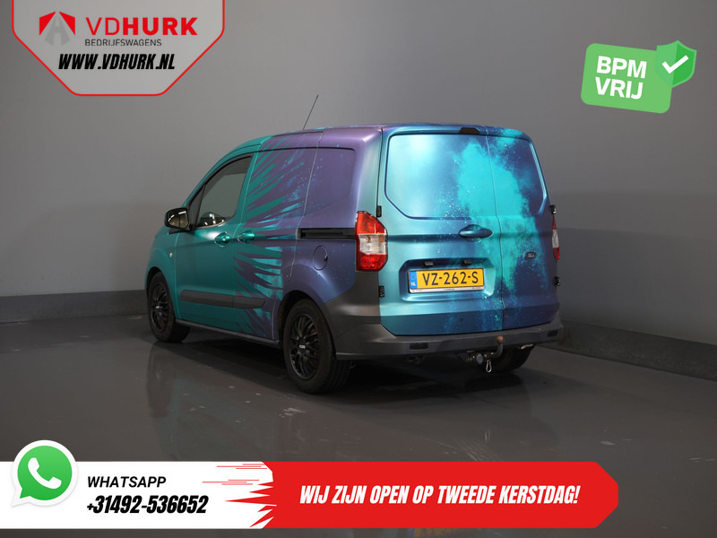Ford Transit Courier 1.5 TDCI Trend BPM VRIJ! NL Auto/ 2xSchuifdeur/ Climate/ Trekhaak/ Betimmerd - Kis furgon: 2 kép. Ford Transit Courier 1.5 TDCI Trend BPM VRIJ! NL Auto/ 2xSchuifdeur/ Climate/ Trekhaak/ Betimmerd - Kis furgon: 2 kép.