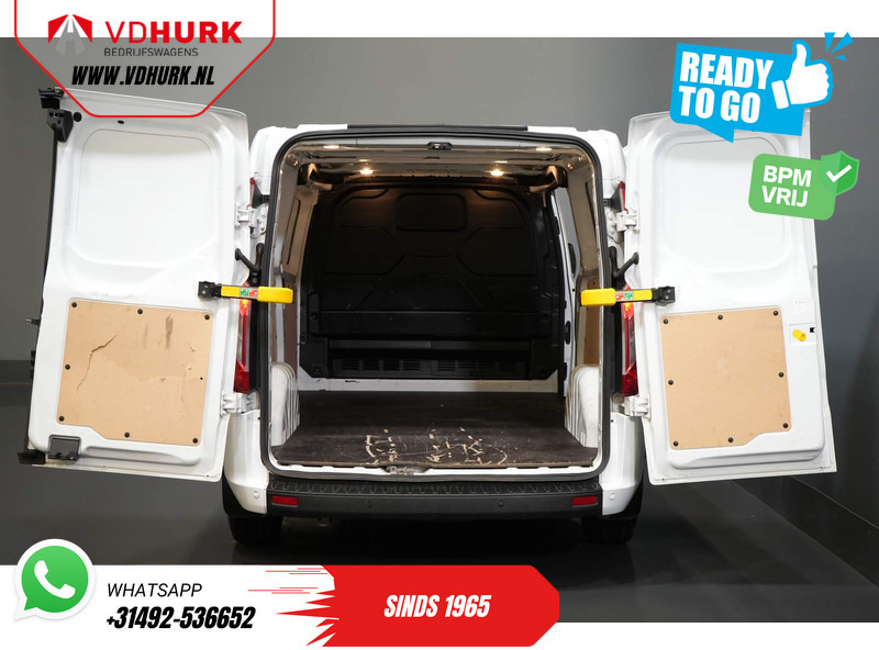 Ford Transit Custom 2.0 TDCI 130 pk L2 Trend BPM VRIJ! Ready2Go Verw.Voorruit/ PDC/ Cruise/ Airco - Kis furgon: 5 kép. Ford Transit Custom 2.0 TDCI 130 pk L2 Trend BPM VRIJ! Ready2Go Verw.Voorruit/ PDC/ Cruise/ Airco - Kis furgon: 5 kép.