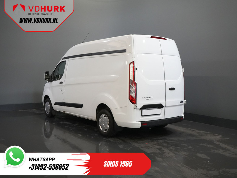 Ford Transit Custom 2.0 TDCI 130 pk L2H2 Adapt.Cruise/ 2.8t Trekverm./ CarPlay/ Navi/ Airco/ PDC - Kis furgon: 2 kép. Ford Transit Custom 2.0 TDCI 130 pk L2H2 Adapt.Cruise/ 2.8t Trekverm./ CarPlay/ Navi/ Airco/ PDC - Kis furgon: 2 kép.