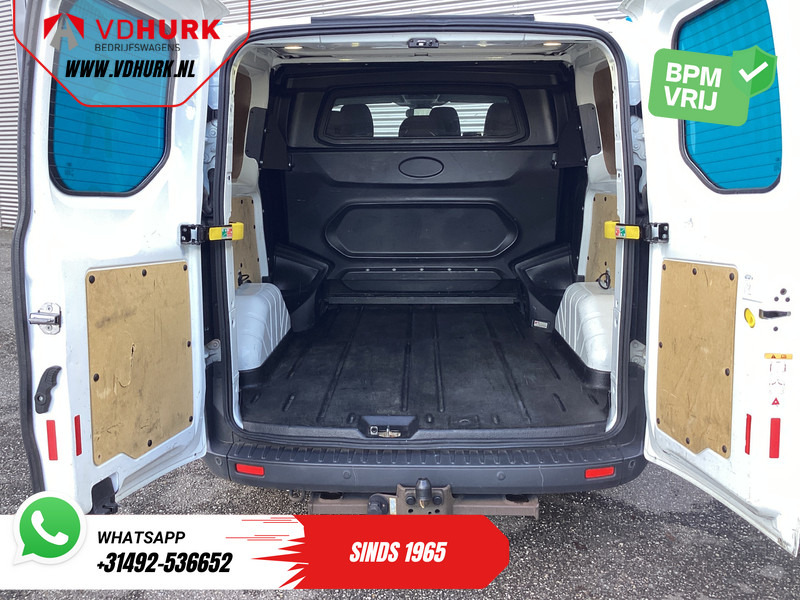 Ford Transit Custom 2.2 TDCI Trend DC Dubbel Cabine EXPORT 6 Pers./ Navi/ Camera/ Cruise/ Airco / PDC V+A/ Trekhaak - Kis furgon, Duplakabinos kisteherautó: 5 kép. Ford Transit Custom 2.2 TDCI Trend DC Dubbel Cabine EXPORT 6 Pers./ Navi/ Camera/ Cruise/ Airco / PDC V+A/ Trekhaak - Kis furgon, Duplakabinos kisteherautó: 5 kép.