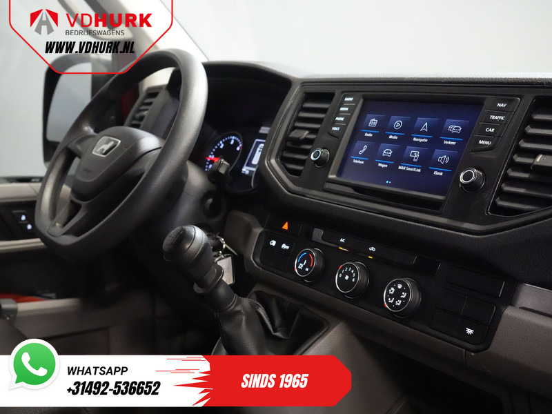 MAN TGE 2.0 TDI L3H2 BPM VRIJ! 3 Pers./ 2.5t Trekverm./ Carplay/ Betimmerd/ Cruise/ Navi/ Camera - Kis furgon: 3 kép. MAN TGE 2.0 TDI L3H2 BPM VRIJ! 3 Pers./ 2.5t Trekverm./ Carplay/ Betimmerd/ Cruise/ Navi/ Camera - Kis furgon: 3 kép.