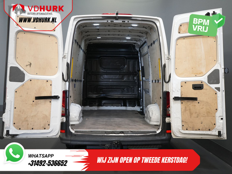 MAN TGE 3.140 140 pk 2.0 TDI DSG Aut. L3H3 EXPORT ONLY 270Gr.Deuren/ Gev.Stoel/ Navi/ Carplay/ Camera/ Cruise/ Trekhaak/ Airco - Furgon: 5 kép. MAN TGE 3.140 140 pk 2.0 TDI DSG Aut. L3H3 EXPORT ONLY 270Gr.Deuren/ Gev.Stoel/ Navi/ Carplay/ Camera/ Cruise/ Trekhaak/ Airco - Furgon: 5 kép.