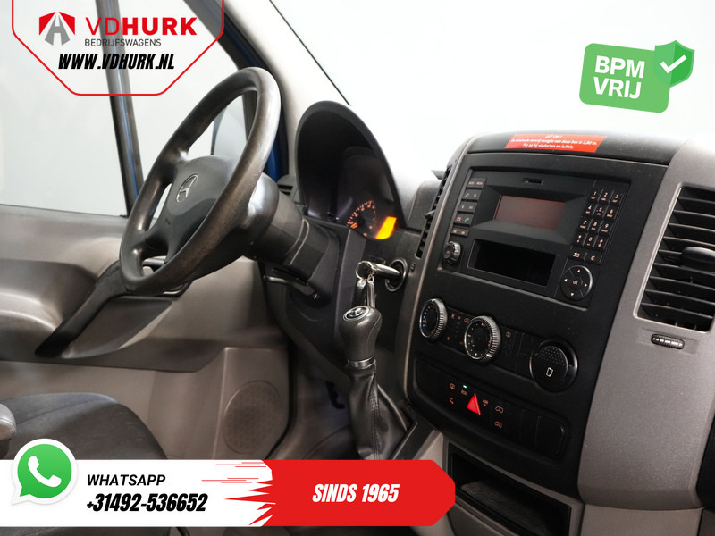 Mercedes-Benz Sprinter 213 2.2 CDI Aut. L2H2 €11.979,- Incl. BTW BPM VRIJ! EXPORT Rijdt Goed/ Combi/ 9 Persoons/ Kombi/ 9P/ Airco - Minibusz, Kisbusz: 3 kép. Mercedes-Benz Sprinter 213 2.2 CDI Aut. L2H2 €11.979,- Incl. BTW BPM VRIJ! EXPORT Rijdt Goed/ Combi/ 9 Persoons/ Kombi/ 9P/ Airco - Minibusz, Kisbusz: 3 kép.