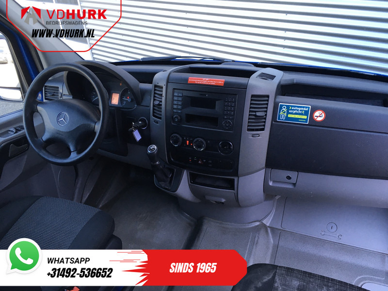 Mercedes-Benz Sprinter 213 2.2 CDI Aut. L2H2 €11.979 Incl. BTW, BPM Vrij EXPORT ONLY Rijdt Goed/ Combi/ 9 Persoons/ Kombi/ 9P/ Airco - Minibusz, Kisbusz: 3 kép. Mercedes-Benz Sprinter 213 2.2 CDI Aut. L2H2 €11.979 Incl. BTW, BPM Vrij EXPORT ONLY Rijdt Goed/ Combi/ 9 Persoons/ Kombi/ 9P/ Airco - Minibusz, Kisbusz: 3 kép.