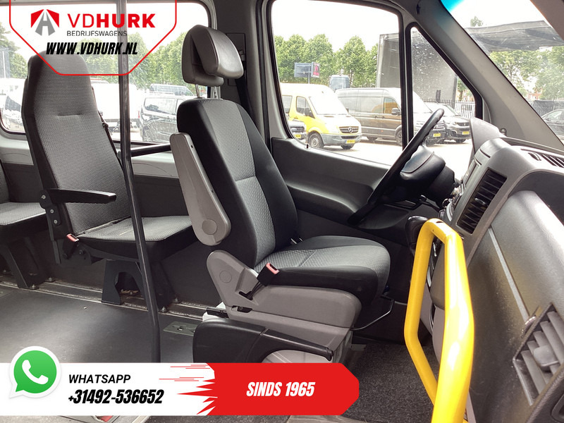 Minibusz, Kisbusz Mercedes-Benz Sprinter 313 2.2 CDI Aut. L2H2 €11.132 Incl. BTW BPM VRIJ! Combi/ 9 Persoons/ Kombi/ 9P/ Airco/ Rolstoellift: 10 kép.