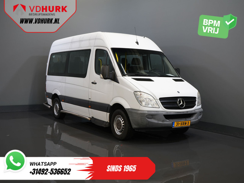 Mercedes-Benz Sprinter 313 2.2 CDI L2H2 €10.164 Incl. BTW BPM VRIJ! EXPORT Combi/ 9 Persoons/ Kombi/ 9P/ Airco/ Rolstoellift - Minibusz, Kisbusz: 1 kép. Mercedes-Benz Sprinter 313 2.2 CDI L2H2 €10.164 Incl. BTW BPM VRIJ! EXPORT Combi/ 9 Persoons/ Kombi/ 9P/ Airco/ Rolstoellift - Minibusz, Kisbusz: 1 kép.