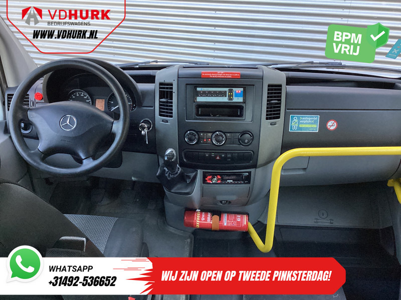 Mercedes-Benz Sprinter 313 2.2 CDI L2H2 €10.164 Incl. BTW BPM VRIJ! EXPORT ONLY Combi/ 9 Persoons/ Kombi/ 9P/ Airco/ Rolstoellift - Minibusz, Kisbusz: 3 kép. Mercedes-Benz Sprinter 313 2.2 CDI L2H2 €10.164 Incl. BTW BPM VRIJ! EXPORT ONLY Combi/ 9 Persoons/ Kombi/ 9P/ Airco/ Rolstoellift - Minibusz, Kisbusz: 3 kép.