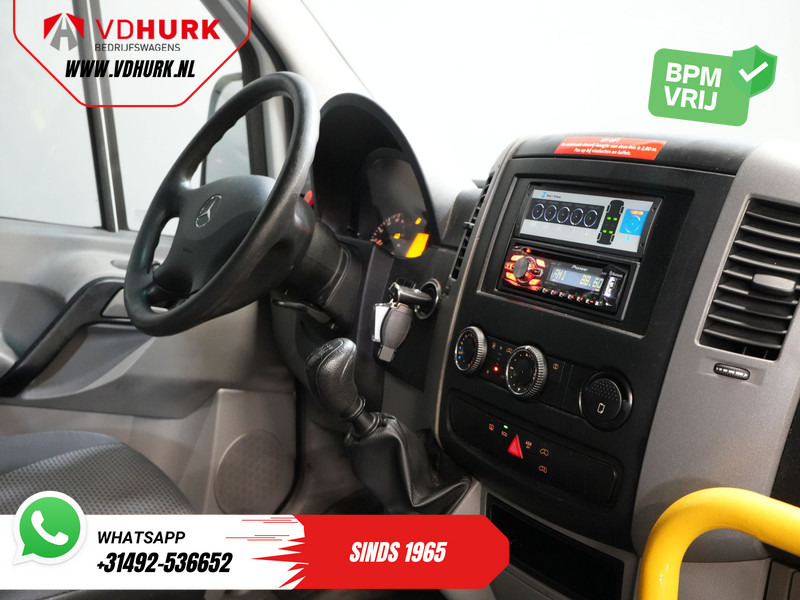 Mercedes-Benz Sprinter 313 2.2 CDI L2H2 €9.922 Incl. BTW BPM VRIJ! EXPORT Combi/ 9 Persoons/ Kombi/ 9P/ Airco/ Rolstoellift - Minibusz, Kisbusz: 3 kép. Mercedes-Benz Sprinter 313 2.2 CDI L2H2 €9.922 Incl. BTW BPM VRIJ! EXPORT Combi/ 9 Persoons/ Kombi/ 9P/ Airco/ Rolstoellift - Minibusz, Kisbusz: 3 kép.