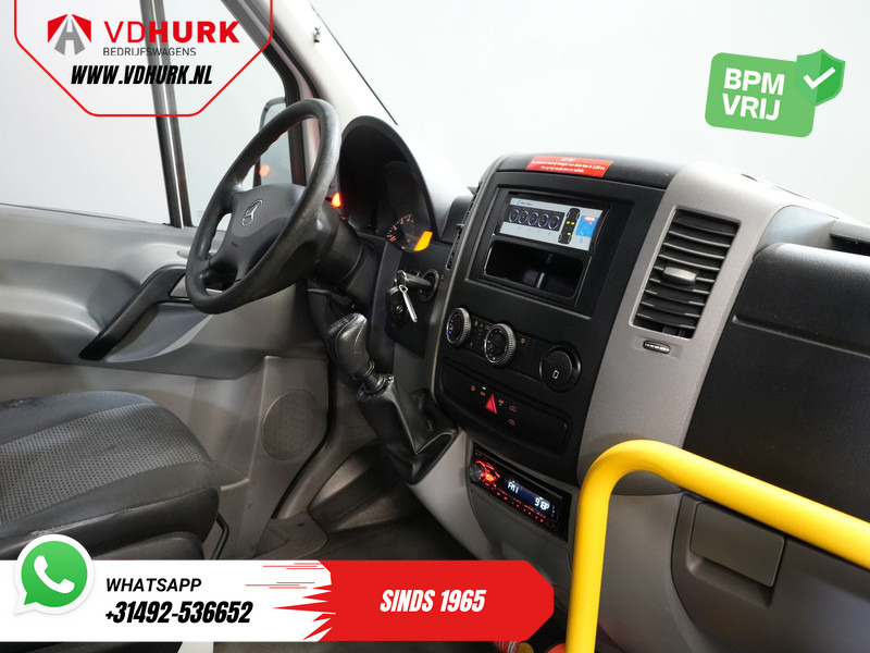 Mercedes-Benz Sprinter 313 2.2 CDI L2H2 €9922 Incl. BTW BPM VRIJ! EXPORT Combi/ 9 Persoons/ Kombi/ 9P/ Airco/ Rolstoellift - Minibusz, Kisbusz: 3 kép. Mercedes-Benz Sprinter 313 2.2 CDI L2H2 €9922 Incl. BTW BPM VRIJ! EXPORT Combi/ 9 Persoons/ Kombi/ 9P/ Airco/ Rolstoellift - Minibusz, Kisbusz: 3 kép.