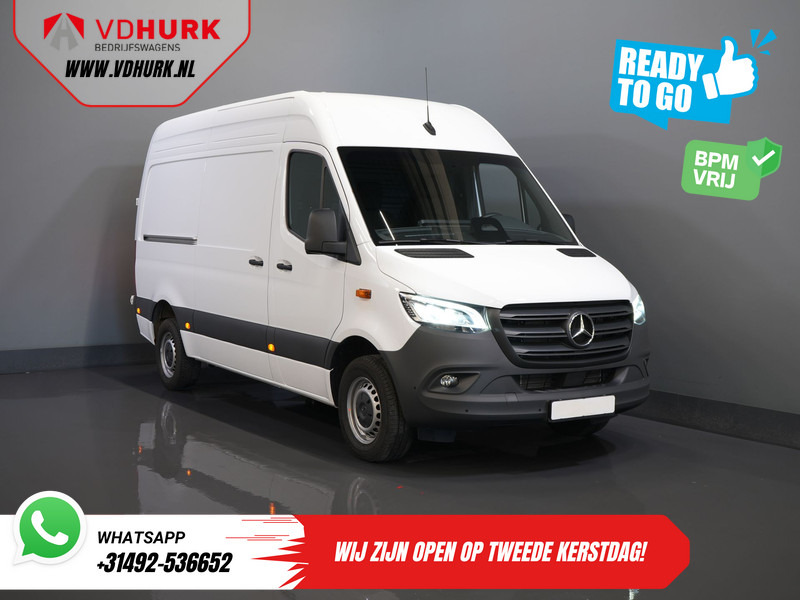 Mercedes-Benz Sprinter 317 CDI Aut. L2H2 BPM VRIJ! LED/ Gev.Stoel/ 270 Gr.Deuren/ Stoelverw./ Navi/ Camera/ Cruise/ Airco/ DAB / Trekhaak - Furgon: 1 kép. Mercedes-Benz Sprinter 317 CDI Aut. L2H2 BPM VRIJ! LED/ Gev.Stoel/ 270 Gr.Deuren/ Stoelverw./ Navi/ Camera/ Cruise/ Airco/ DAB / Trekhaak - Furgon: 1 kép.