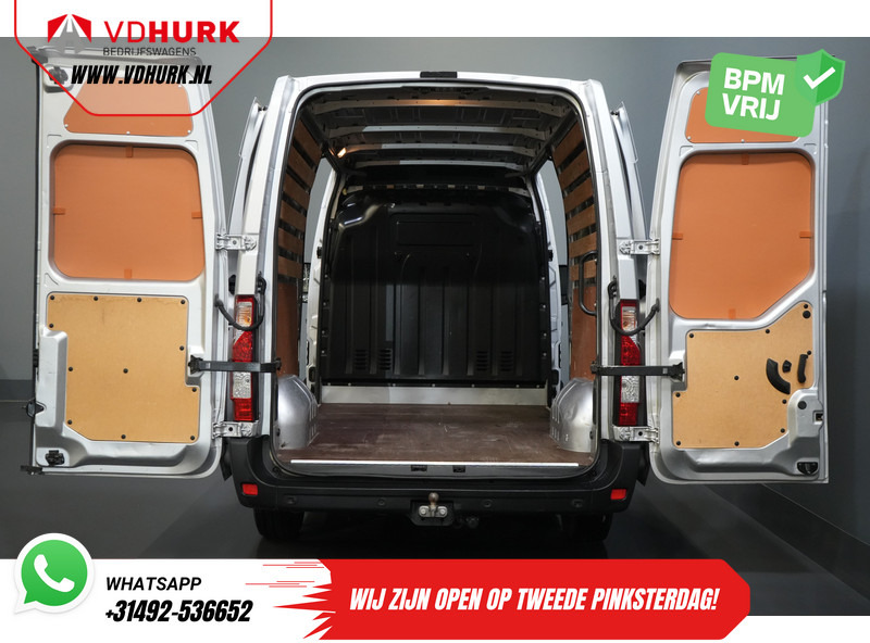 Nissan NV400 35 2.3 dCi 136 pk L2H2 2x Schuifdeur/ Climate/ Navi/ Cruise/ Camera/ PDC/ Trekhaak - Furgon: 5 kép. Nissan NV400 35 2.3 dCi 136 pk L2H2 2x Schuifdeur/ Climate/ Navi/ Cruise/ Camera/ PDC/ Trekhaak - Furgon: 5 kép.