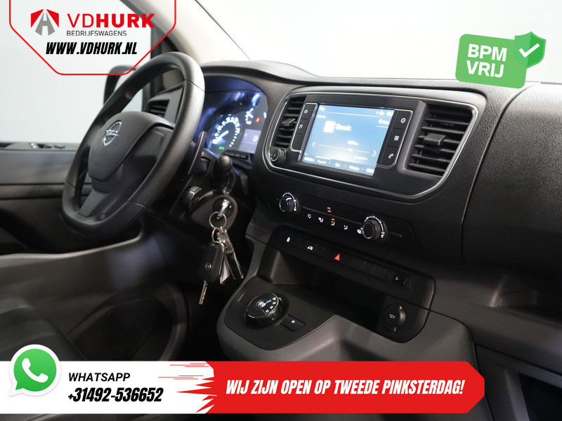 Opel Vivaro 2.0 CDTI 145 pk Aut. L2 BPM VRIJ! Carplay/ Camera/ PDC/ Cruise/ Airco - Kis furgon: 3 kép. Opel Vivaro 2.0 CDTI 145 pk Aut. L2 BPM VRIJ! Carplay/ Camera/ PDC/ Cruise/ Airco - Kis furgon: 3 kép.