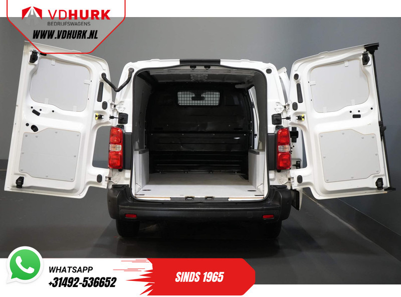Opel Vivaro 2.0 CDTI 180 pk Aut. L3 Stoelverw/ Carplay/ PDC/ Cruise/ Airco - Furgon: 5 kép. Opel Vivaro 2.0 CDTI 180 pk Aut. L3 Stoelverw/ Carplay/ PDC/ Cruise/ Airco - Furgon: 5 kép.