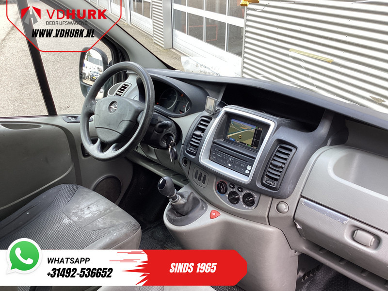 Opel Vivaro 2.5 CDTI 145 pk EXPORT ONLY APK 08-2025/ 3 Pers./ LMV/ PDC/ Dakdragers/ Cruise/ Airco - Kis furgon: 3 kép. Opel Vivaro 2.5 CDTI 145 pk EXPORT ONLY APK 08-2025/ 3 Pers./ LMV/ PDC/ Dakdragers/ Cruise/ Airco - Kis furgon: 3 kép.