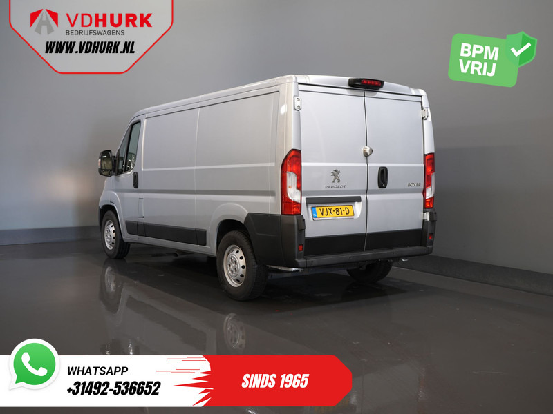 Peugeot Boxer 2.2 HDi 140 pk L2 EXPORT ONLY 3.0t Trekverm./ Navi/ Camera/ PDC/ Cruise/ Airco - Furgon: 2 kép. Peugeot Boxer 2.2 HDi 140 pk L2 EXPORT ONLY 3.0t Trekverm./ Navi/ Camera/ PDC/ Cruise/ Airco - Furgon: 2 kép.