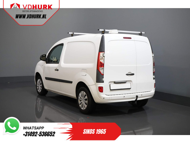 Renault Kangoo 1.5 dCi 75 pk E6 Navi/ PDC/ Cruise/ Trekhaak/ Airco - Kis furgon: 2 kép. Renault Kangoo 1.5 dCi 75 pk E6 Navi/ PDC/ Cruise/ Trekhaak/ Airco - Kis furgon: 2 kép.