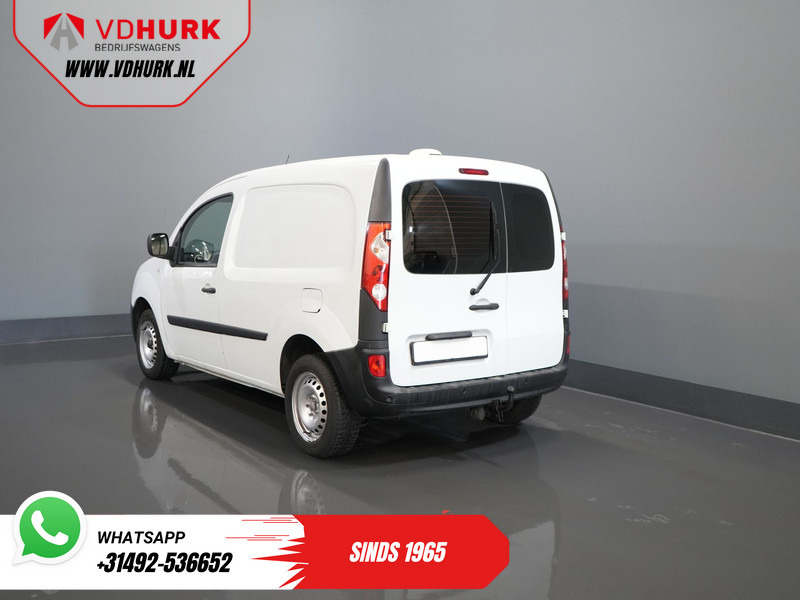 Renault Kangoo Express 1.5 dCi 90 pk EXPORT ONLY Inrichting/ Cruise/ PDC/ Airco/ Trekhaak - Kis furgon: 2 kép. Renault Kangoo Express 1.5 dCi 90 pk EXPORT ONLY Inrichting/ Cruise/ PDC/ Airco/ Trekhaak - Kis furgon: 2 kép.