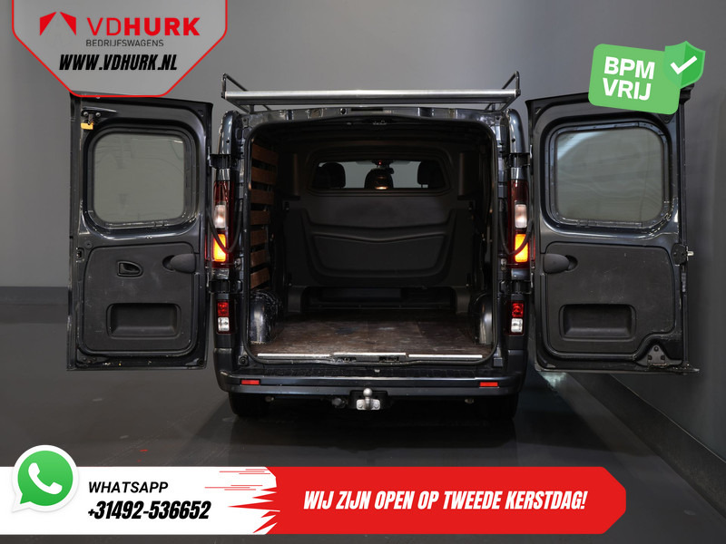 Renault Trafic 2.0 dCi 145 pk Aut. L2 DC Dubbel Cabine BPM VRIJ! 2xSchuifdeur/ LED/ Stoelverw./ Climate/ Cruise/ Imperiaal/ Sidebars/ Trekhaak/ - Kis furgon, Duplakabinos kisteherautó: 5 kép. Renault Trafic 2.0 dCi 145 pk Aut. L2 DC Dubbel Cabine BPM VRIJ! 2xSchuifdeur/ LED/ Stoelverw./ Climate/ Cruise/ Imperiaal/ Sidebars/ Trekhaak/ - Kis furgon, Duplakabinos kisteherautó: 5 kép.