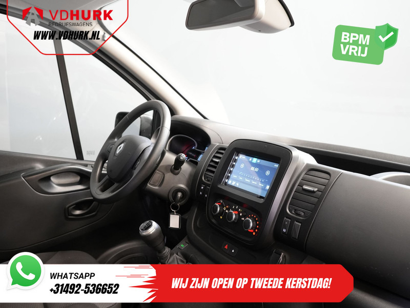 Renault Trafic 2.0 dCi 145pk L2 BPM VRIJ! 3 Pers./ Carplay/ Camera/ PDC/ Cruise/ Airco - Furgon: 3 kép. Renault Trafic 2.0 dCi 145pk L2 BPM VRIJ! 3 Pers./ Carplay/ Camera/ PDC/ Cruise/ Airco - Furgon: 3 kép.