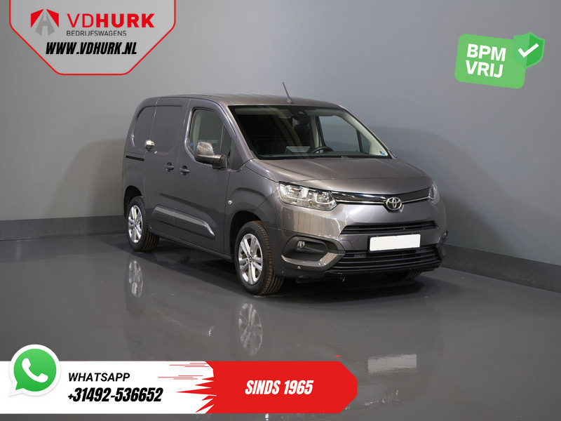 Toyota PROACE CITY 1.2 Turbo 130 pk Aut. BENZINE 3Pers./ Stoelverw./ Climate/ Keyless/ Carplay/ Cruise/ PDC/ Trekhaak - Furgon: 1 kép. Toyota PROACE CITY 1.2 Turbo 130 pk Aut. BENZINE 3Pers./ Stoelverw./ Climate/ Keyless/ Carplay/ Cruise/ PDC/ Trekhaak - Furgon: 1 kép.