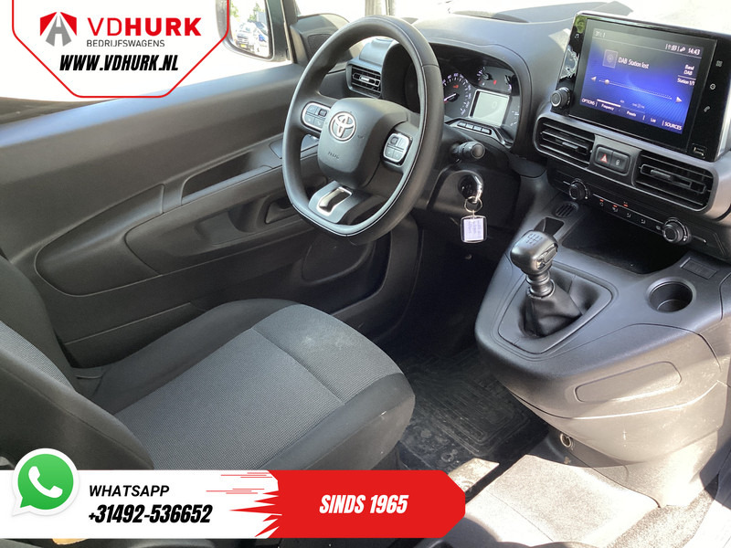 Toyota PROACE CITY 1.5 100 pk EXPORT ONLY Carplay/ Navi/ PDC/ Cruise/ Airco - Kis furgon: 3 kép. Toyota PROACE CITY 1.5 100 pk EXPORT ONLY Carplay/ Navi/ PDC/ Cruise/ Airco - Kis furgon: 3 kép.