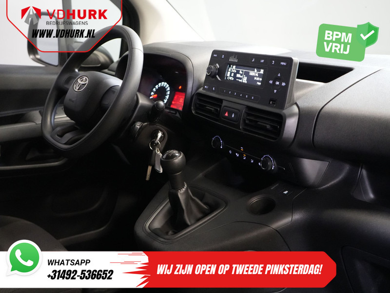 Toyota PROACE CITY 1.5 100 pk L2 BPM VRIJ! Imperiaal/ NL Auto/ Airco/ Cruise/ Trekhaak - Kis furgon: 3 kép. Toyota PROACE CITY 1.5 100 pk L2 BPM VRIJ! Imperiaal/ NL Auto/ Airco/ Cruise/ Trekhaak - Kis furgon: 3 kép.
