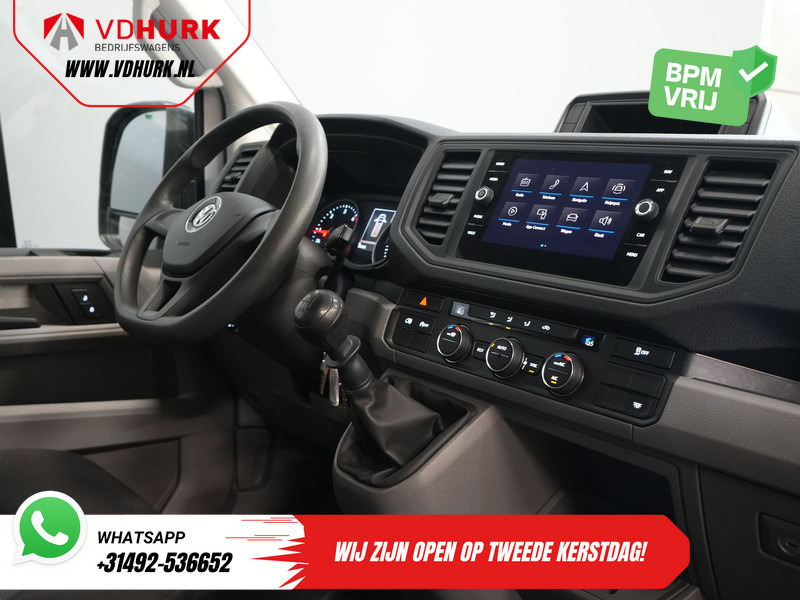 Volkswagen Crafter 35 2.0 TDI 140 pk L3H3 BPM VRIJ! 270Gr. Deuren/ Carplay/ Climate/ Camera/ Cruise - Furgon: 3 kép. Volkswagen Crafter 35 2.0 TDI 140 pk L3H3 BPM VRIJ! 270Gr. Deuren/ Carplay/ Climate/ Camera/ Cruise - Furgon: 3 kép.