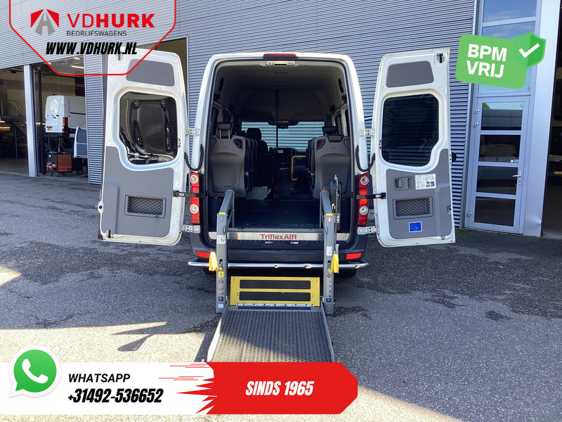 Volkswagen Crafter 35 2.0 TDI L2H2 EXPORT Combi/ 9 Persoons/ Kombi/ 9P/ Sidebar/ Rearbar/ Cruise/ Airco/ Rolstoellift - Minibusz, Kisbusz: 5 kép. Volkswagen Crafter 35 2.0 TDI L2H2 EXPORT Combi/ 9 Persoons/ Kombi/ 9P/ Sidebar/ Rearbar/ Cruise/ Airco/ Rolstoellift - Minibusz, Kisbusz: 5 kép.