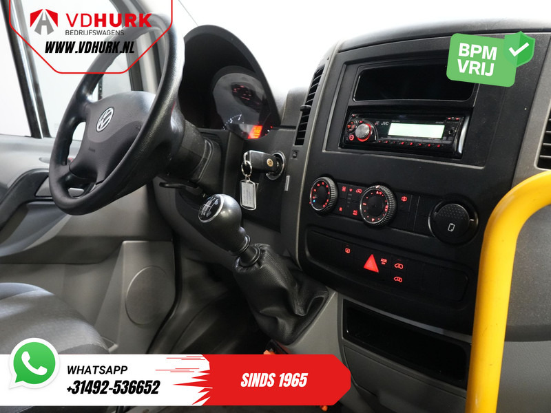 Volkswagen Crafter 35 2.0 TDI L3H2 EXPORT ONLY! €9.559 incl BTW/BPM Rolstoellift/ 9 Pers/ 9P/ Sidebars/ Rearbar/ Airco - Minibusz, Kisbusz: 3 kép. Volkswagen Crafter 35 2.0 TDI L3H2 EXPORT ONLY! €9.559 incl BTW/BPM Rolstoellift/ 9 Pers/ 9P/ Sidebars/ Rearbar/ Airco - Minibusz, Kisbusz: 3 kép.