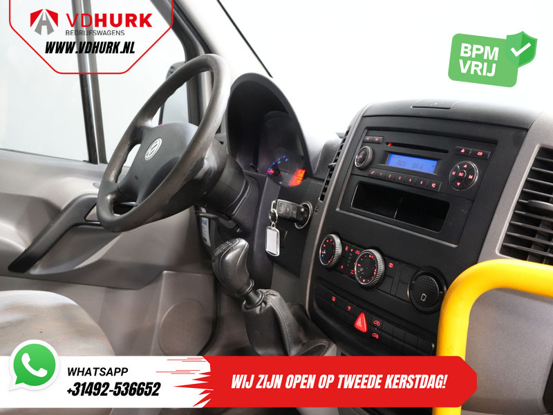 Volkswagen Crafter 35 2.5 TDI L2H2 MARGE EXPORT ONLY NL Auto/ APK 7-2026/ 5 Zyl./ Combi/ 9 Persoons/ Kombi/ 9P/ Sidebars/ Airco/ Rolstoellift - Minibusz, Kisbusz: 3 kép. Volkswagen Crafter 35 2.5 TDI L2H2 MARGE EXPORT ONLY NL Auto/ APK 7-2026/ 5 Zyl./ Combi/ 9 Persoons/ Kombi/ 9P/ Sidebars/ Airco/ Rolstoellift - Minibusz, Kisbusz: 3 kép.