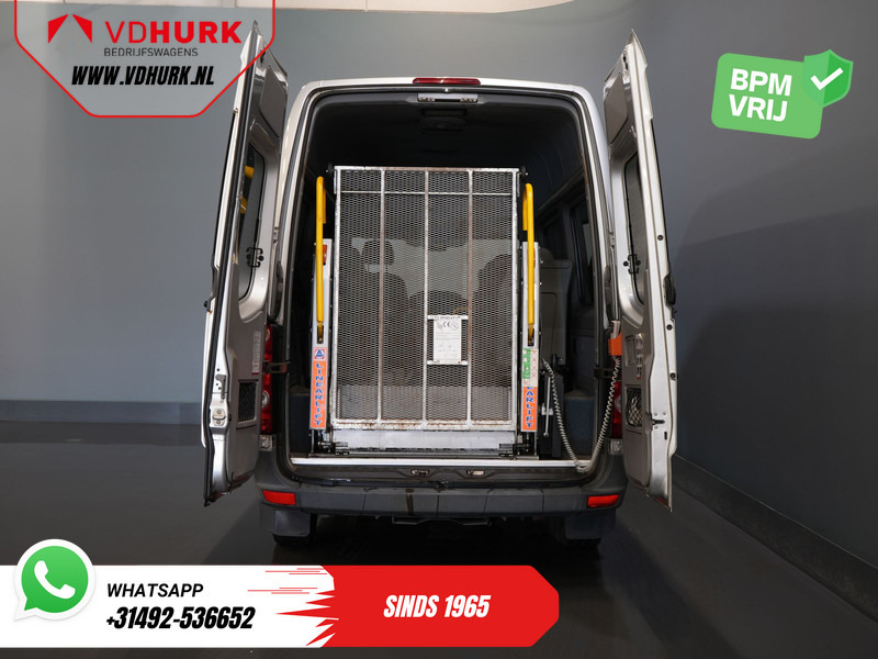 Volkswagen Crafter 35 2.5 TDI L2H2 MARGE EXPORT ONLY NL Auto/ APK 7-2026/ 5 Zyl./ Combi/ 9 Persoons/ Kombi/ 9P/ Sidebars/ Airco/ Rolstoellift - Minibusz, Kisbusz: 5 kép. Volkswagen Crafter 35 2.5 TDI L2H2 MARGE EXPORT ONLY NL Auto/ APK 7-2026/ 5 Zyl./ Combi/ 9 Persoons/ Kombi/ 9P/ Sidebars/ Airco/ Rolstoellift - Minibusz, Kisbusz: 5 kép.
