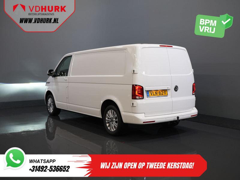 Volkswagen Transporter 2.0 TDI L2 BULLI BPM VRIJ! NL Auto/ LED/ Adapt. Cruise/ Virtual Cockpit/ 17" LMV/ Carplay/ PDC/ Airco - Kis furgon: 2 kép. Volkswagen Transporter 2.0 TDI L2 BULLI BPM VRIJ! NL Auto/ LED/ Adapt. Cruise/ Virtual Cockpit/ 17" LMV/ Carplay/ PDC/ Airco - Kis furgon: 2 kép.