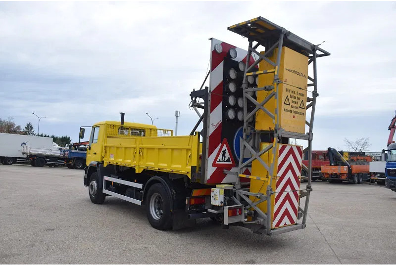 MAN Man L280 B - Shock Absorber - Billenőplatós teherautó: 4 kép. MAN Man L280 B - Shock Absorber - Billenőplatós teherautó: 4 kép.