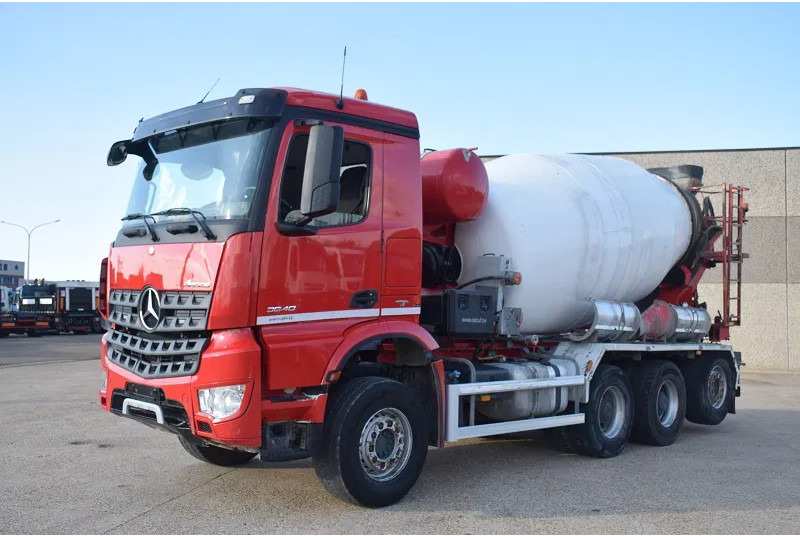 Mercedes-Benz Arocs 3640 DEBUF 9 CUB - Betonmixer: 1 kép. Mercedes-Benz Arocs 3640 DEBUF 9 CUB - Betonmixer: 1 kép.
