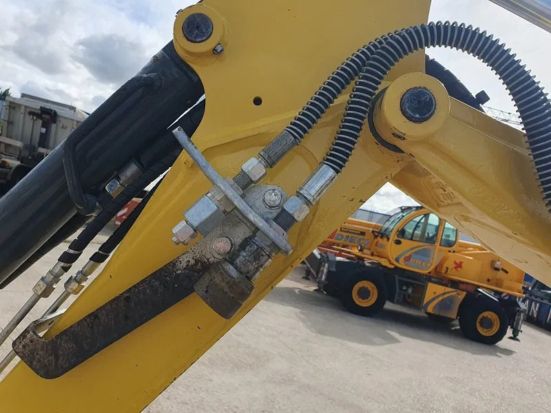 WACKER NEUSON E13-01 - MODEL EZ17 - Mezőgazdasági gépek: 5 kép. WACKER NEUSON E13-01 - MODEL EZ17 - Mezőgazdasági gépek: 5 kép.