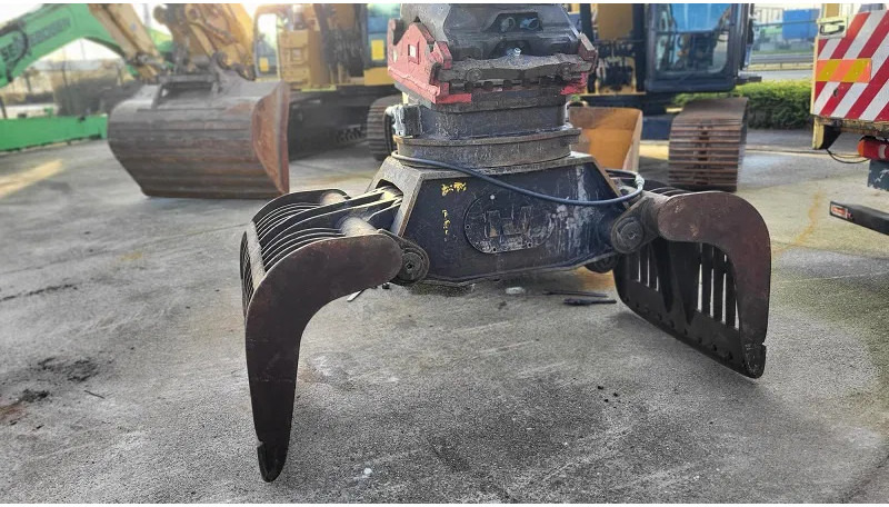 Verachtert VRG 30/2D – CW40 - Polip kanál - Építőipari gépek: 3 kép. Verachtert VRG 30/2D – CW40 - Polip kanál - Építőipari gépek: 3 kép.