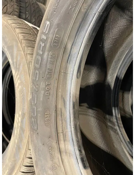 Goodyear Set Goodyear banden 255/50 R19 - Gumiabroncs - Autó: 3 kép. Goodyear Set Goodyear banden 255/50 R19 - Gumiabroncs - Autó: 3 kép.