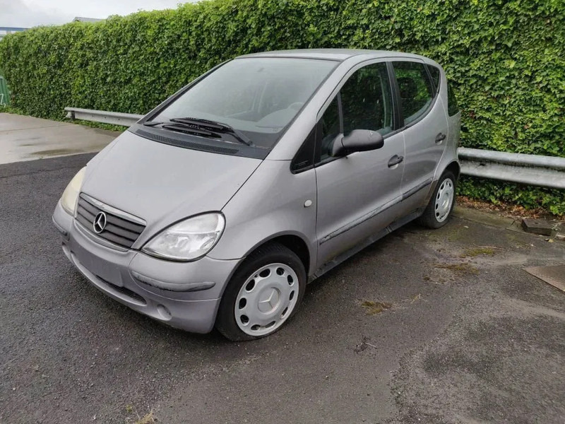 Mercedes-Benz A-Klasse A 170 CDI *export - Hatchback: 1 kép. Mercedes-Benz A-Klasse A 170 CDI *export - Hatchback: 1 kép.