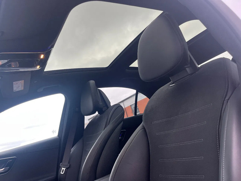 Mercedes-Benz C-Klasse C300e Sedan*AMG PAKKET*NIGHT PAKKET*HEADUPDISPL*360°CAM* - Szedán: 5 kép. Mercedes-Benz C-Klasse C300e Sedan*AMG PAKKET*NIGHT PAKKET*HEADUPDISPL*360°CAM* - Szedán: 5 kép.