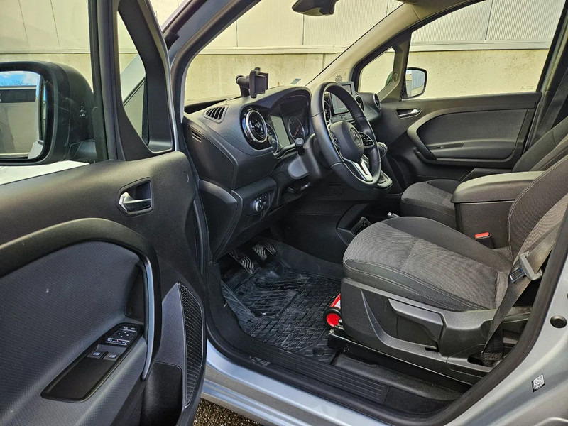 Mercedes-Benz Citan 112CDI*Dubbele schuifdeur*Achteruitrijcamera*Stoelverwarming - Kis furgon: 3 kép. Mercedes-Benz Citan 112CDI*Dubbele schuifdeur*Achteruitrijcamera*Stoelverwarming - Kis furgon: 3 kép.