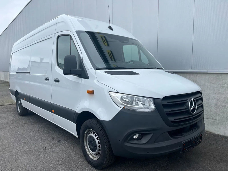Mercedes-Benz Sprinter 315 L3H2*360°Camera*parktronic*cruise control*zetelverwarming* - Furgon: 1 kép. Mercedes-Benz Sprinter 315 L3H2*360°Camera*parktronic*cruise control*zetelverwarming* - Furgon: 1 kép.