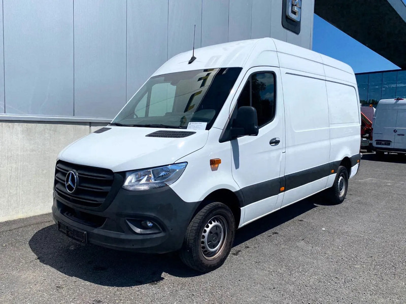 Mercedes-Benz Sprinter 317 CDI*L2H2*360°CAMERA*TEMPOMAT*NAVIGATIE*STOELVERWARMING* - Furgon: 1 kép. Mercedes-Benz Sprinter 317 CDI*L2H2*360°CAMERA*TEMPOMAT*NAVIGATIE*STOELVERWARMING* - Furgon: 1 kép.